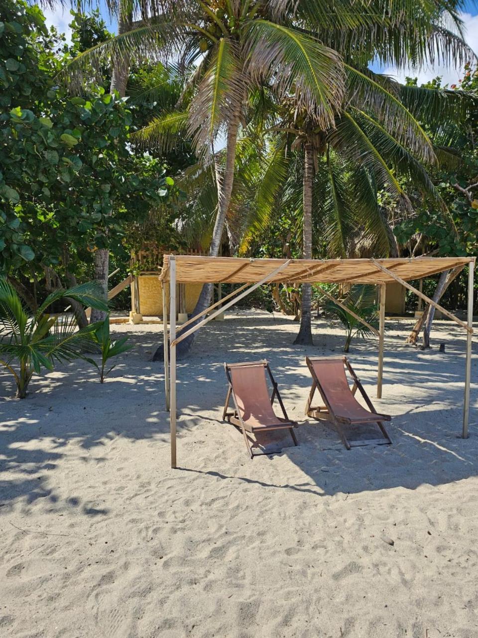 Ecolodge Playa Brava Teyumakke Калабасо Экстерьер фото