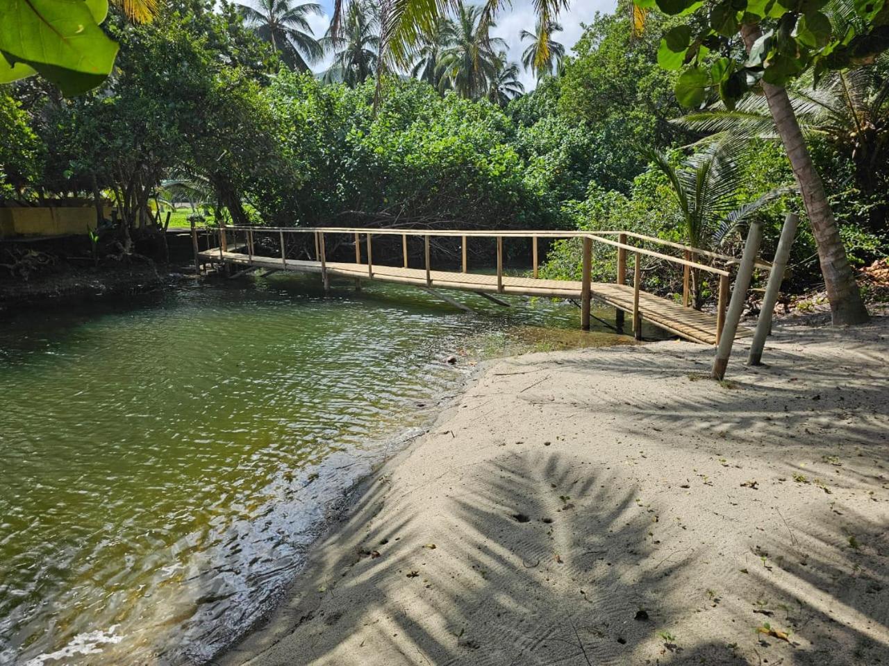 Ecolodge Playa Brava Teyumakke Калабасо Экстерьер фото